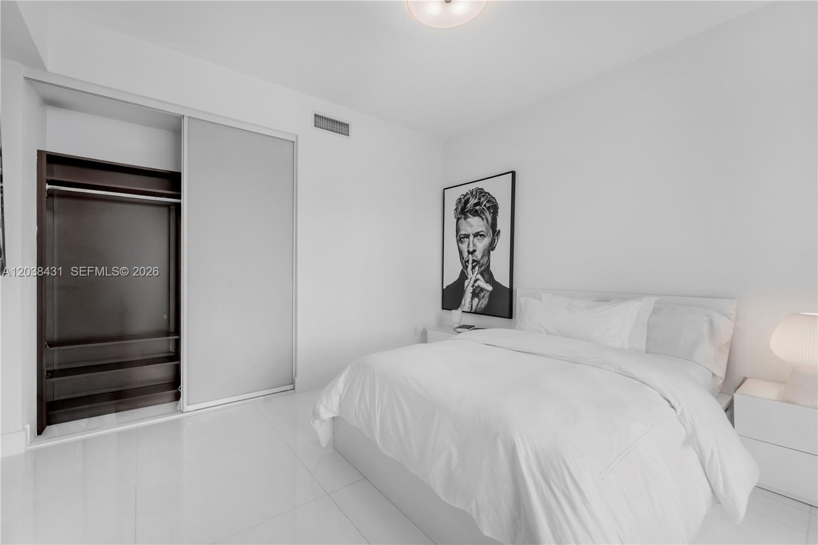 900 Biscayne Blvd # 2302