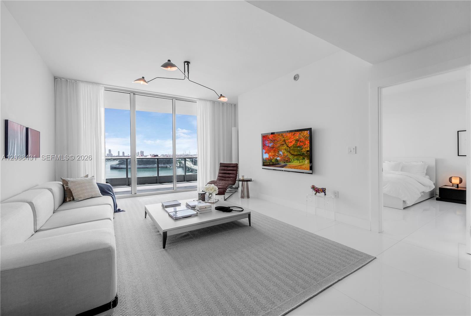 900 Biscayne Blvd # 2302