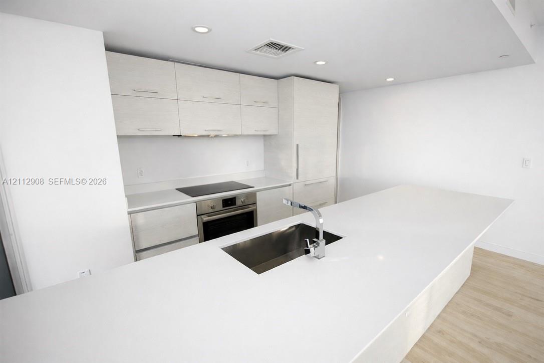 1300 S Miami Ave Unit: 3506