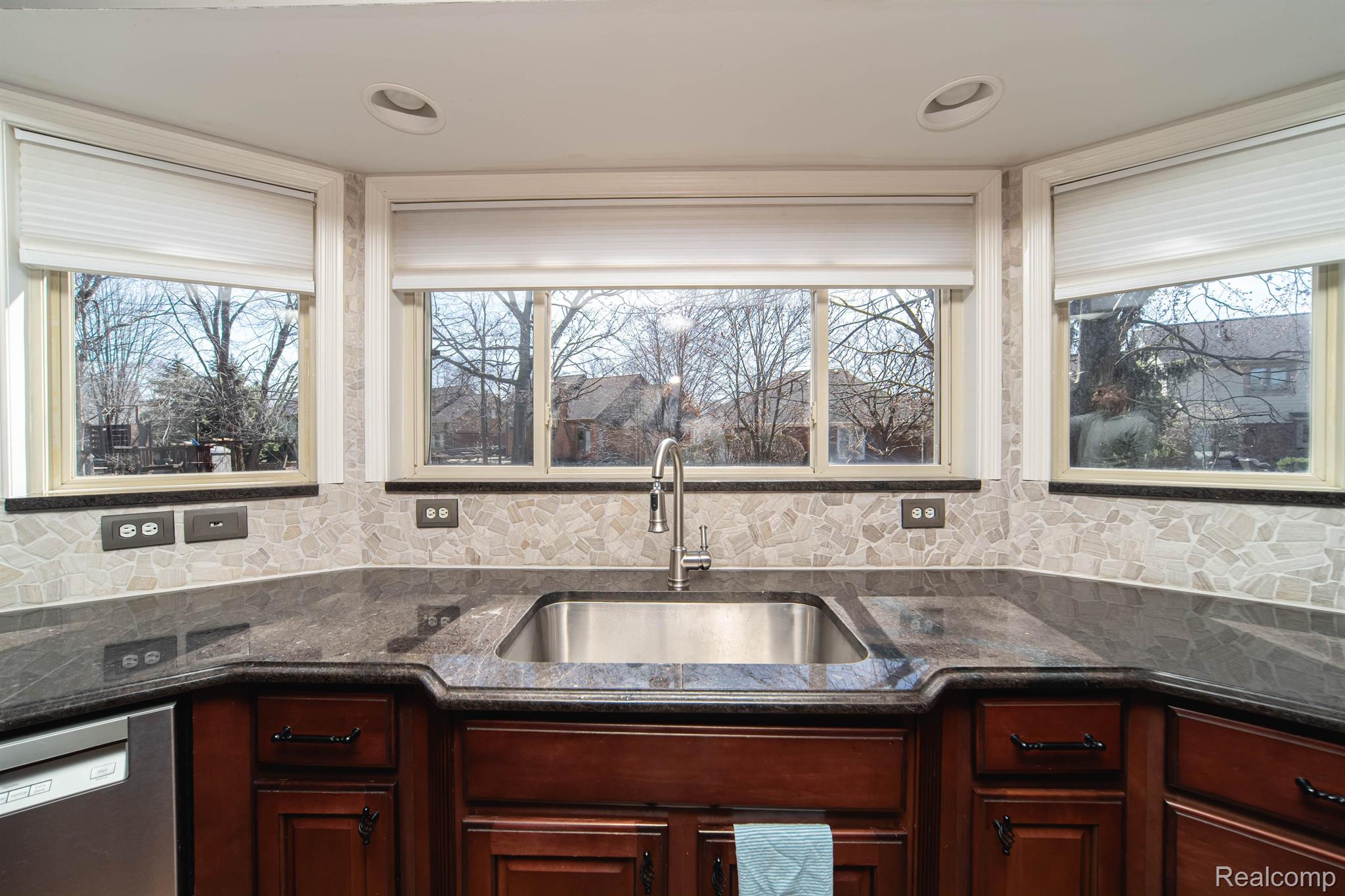 20152 WOODBRIDGE Drive