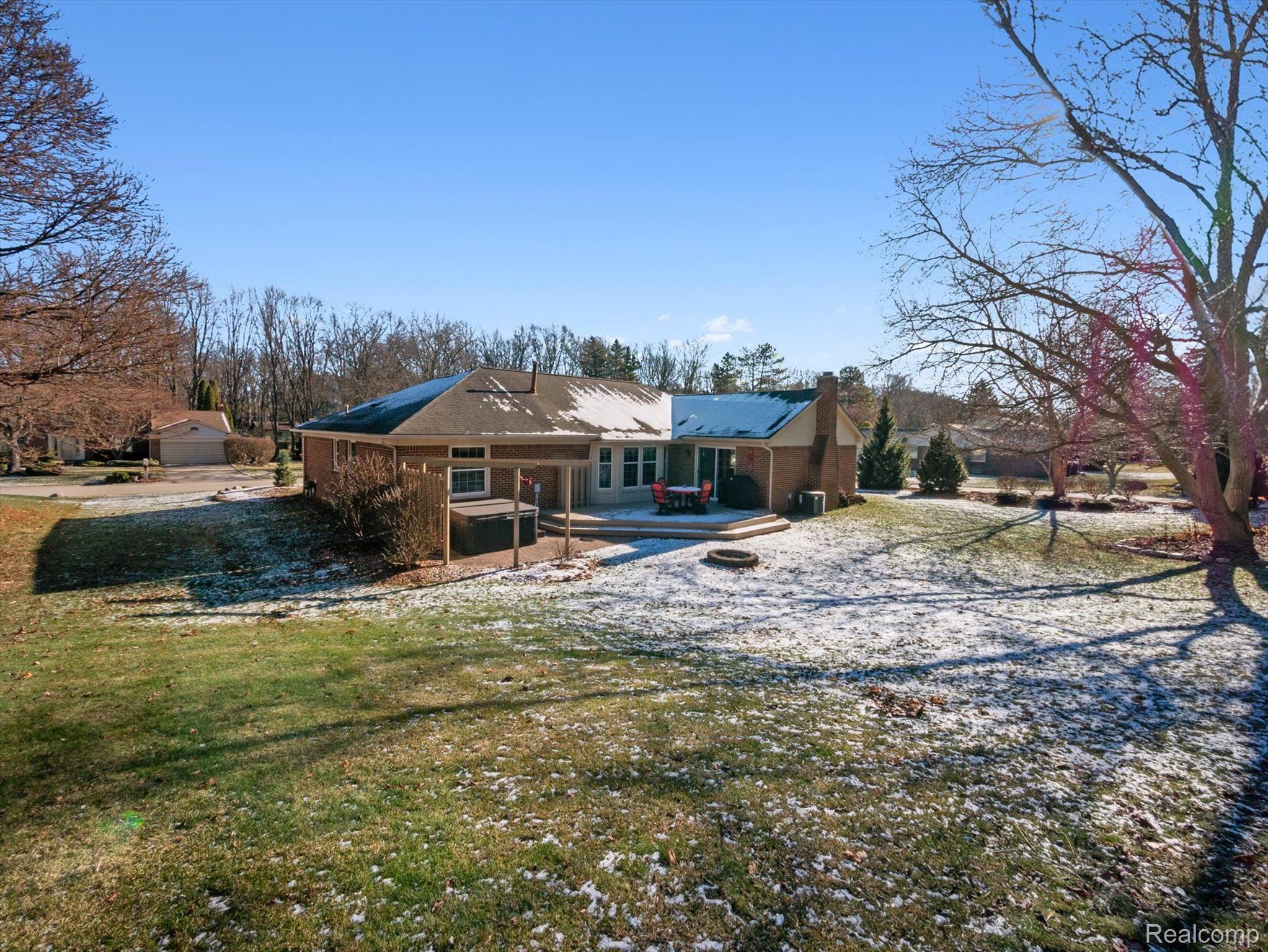 312 TANGLEWOOD Drive