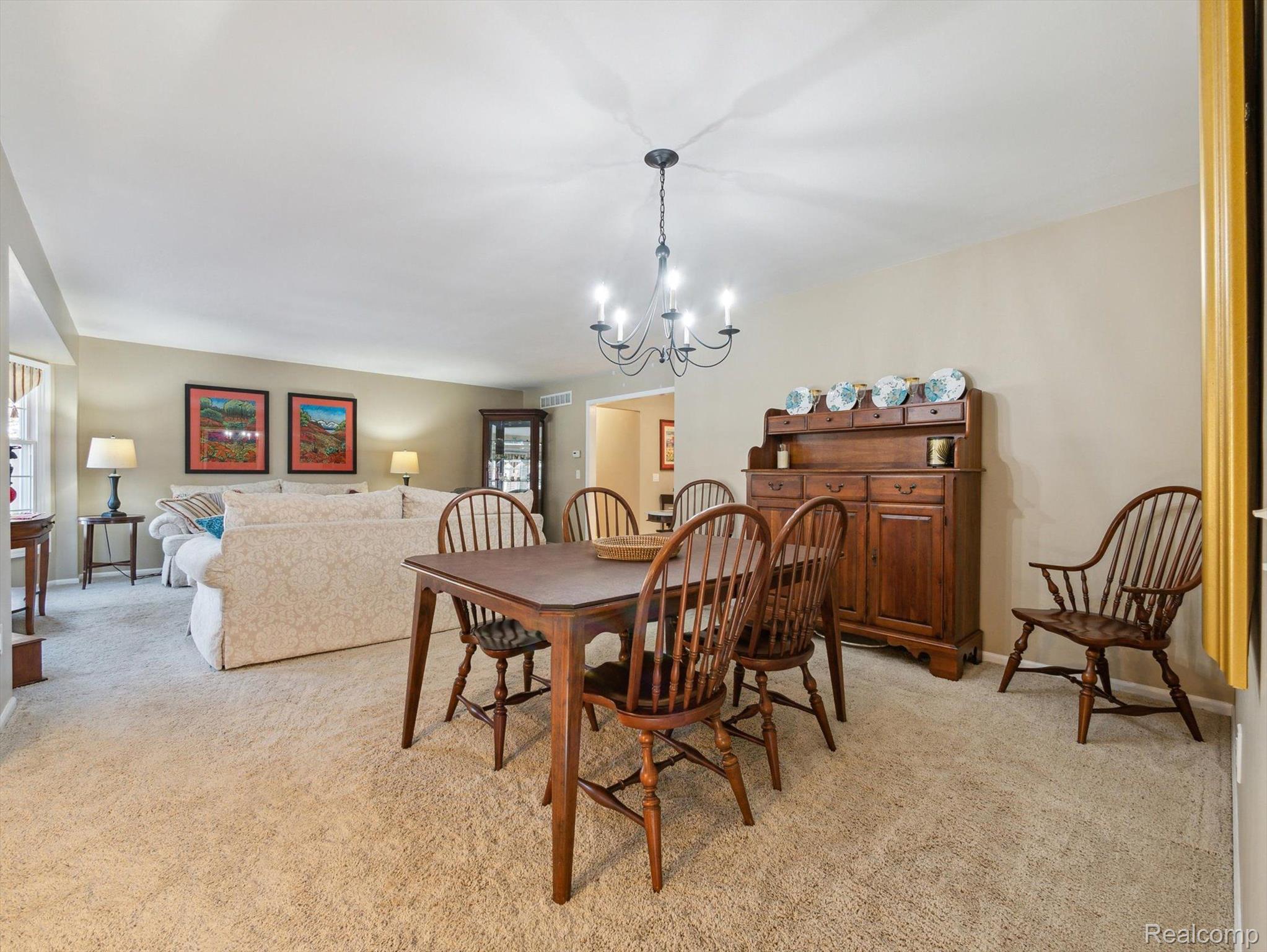 312 TANGLEWOOD Drive