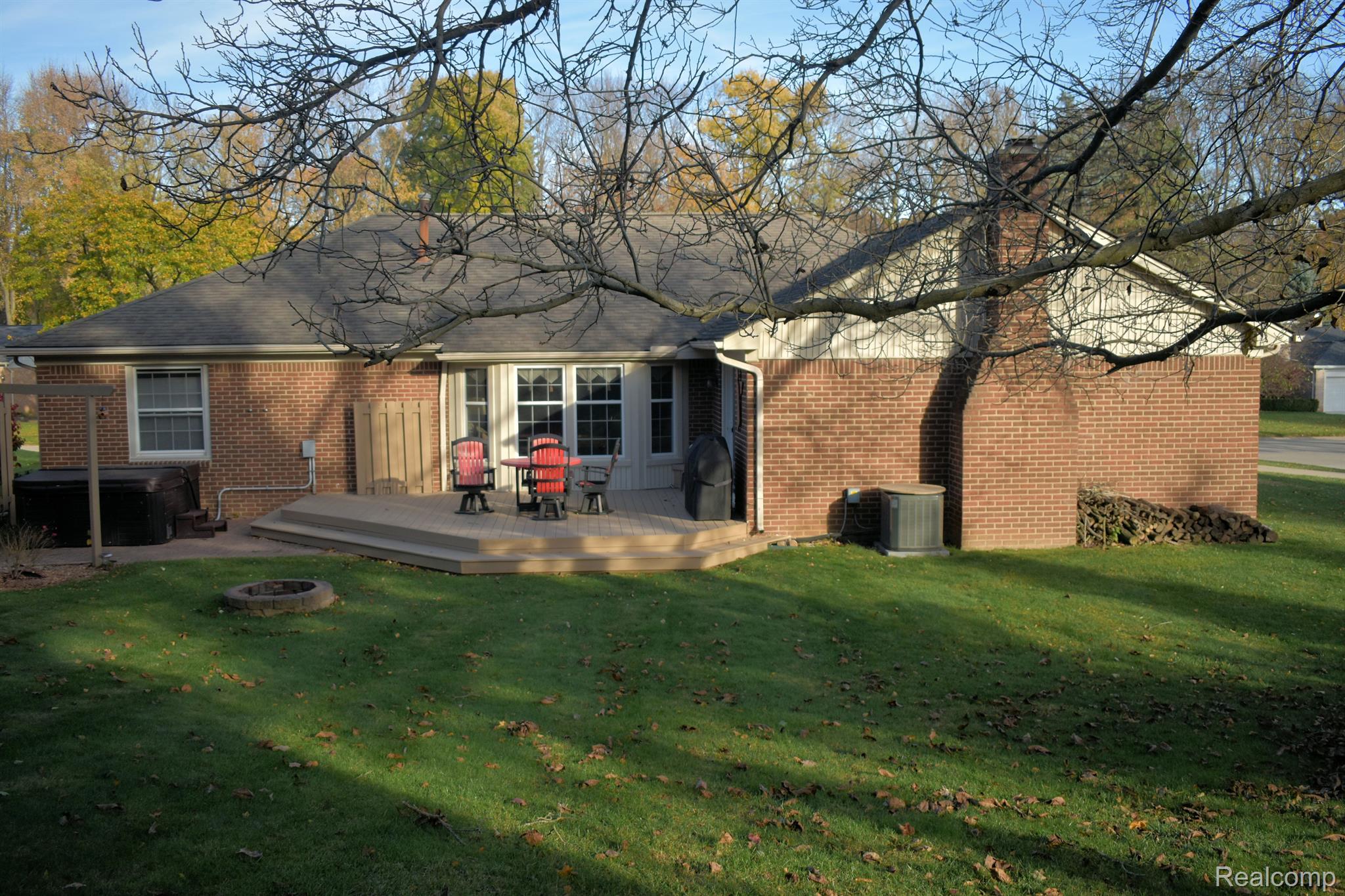 312 TANGLEWOOD Drive