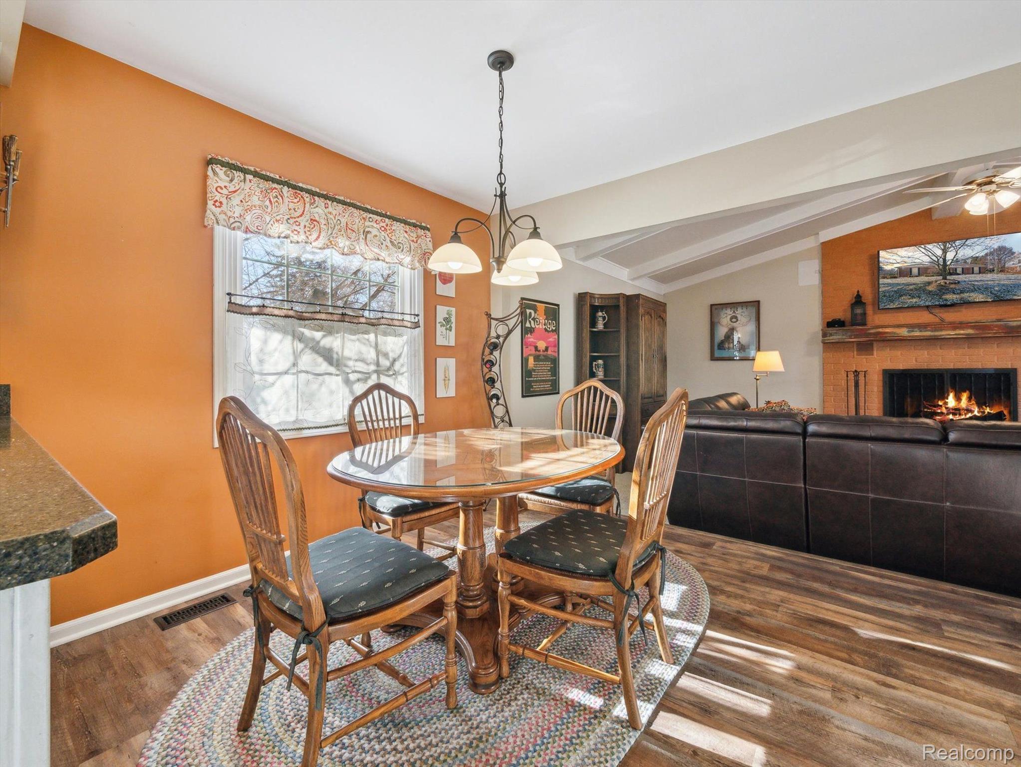 312 TANGLEWOOD Drive