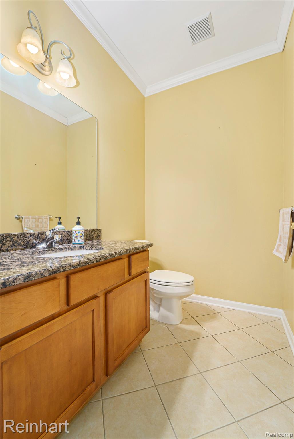 2032 Cameo Court
