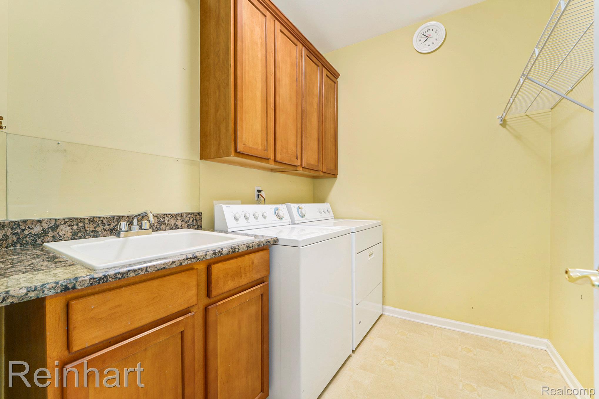 2032 Cameo Court