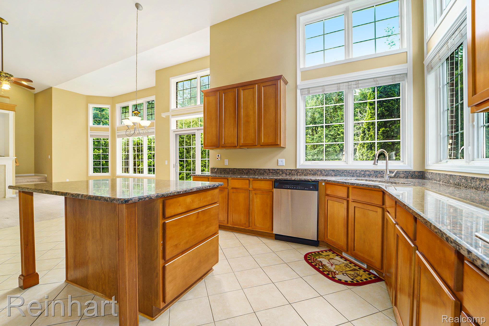 2032 Cameo Court