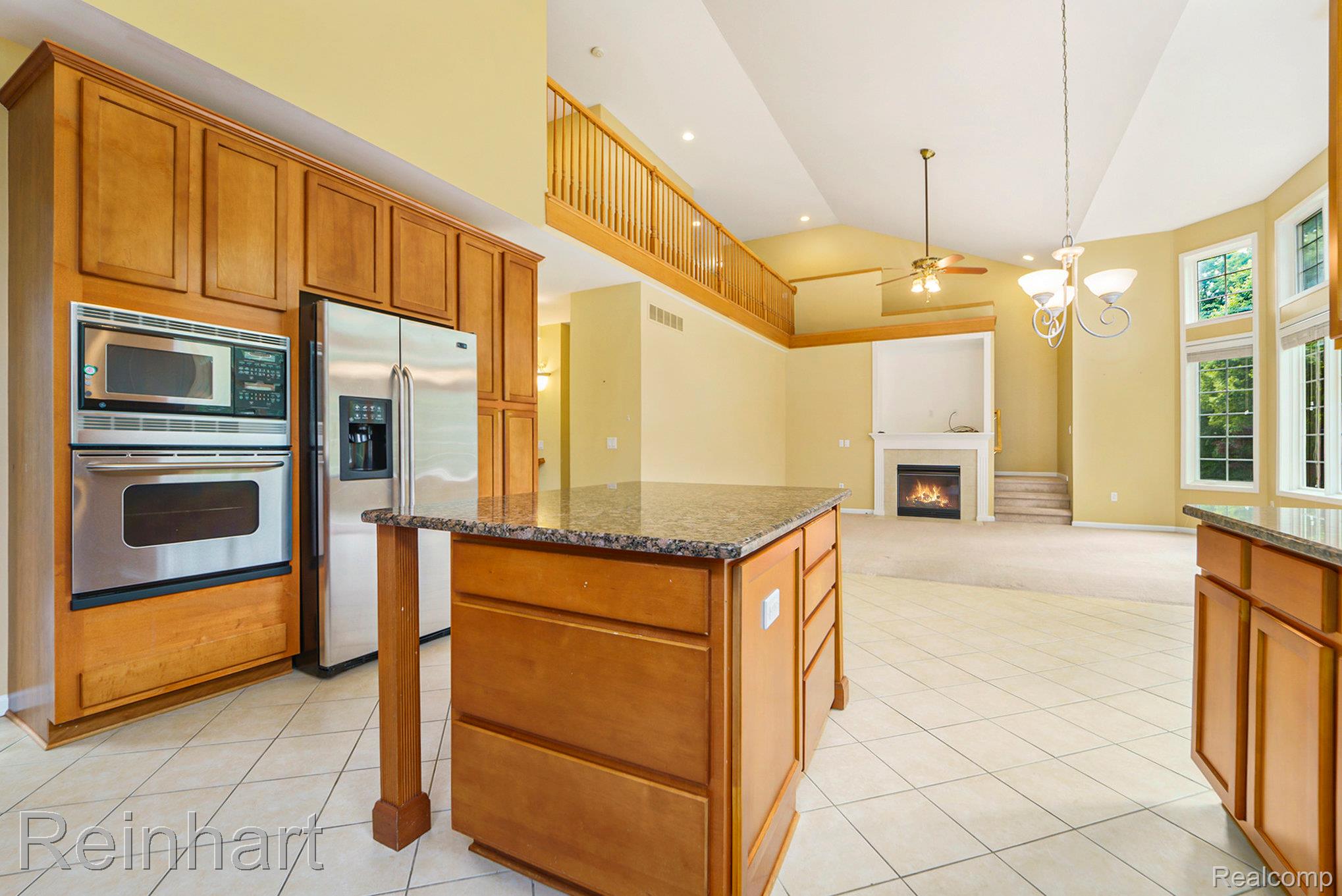 2032 Cameo Court