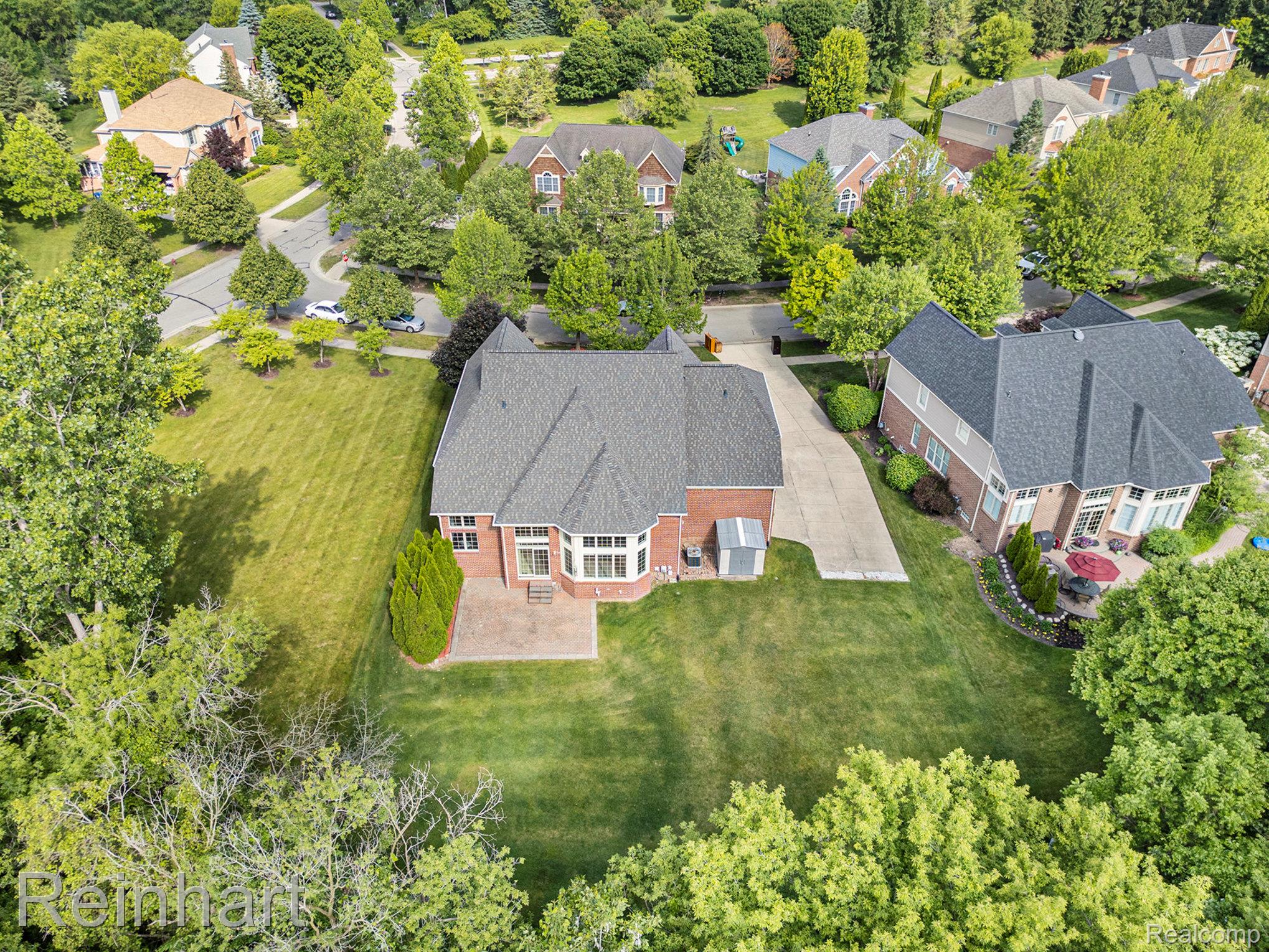 2032 Cameo Court