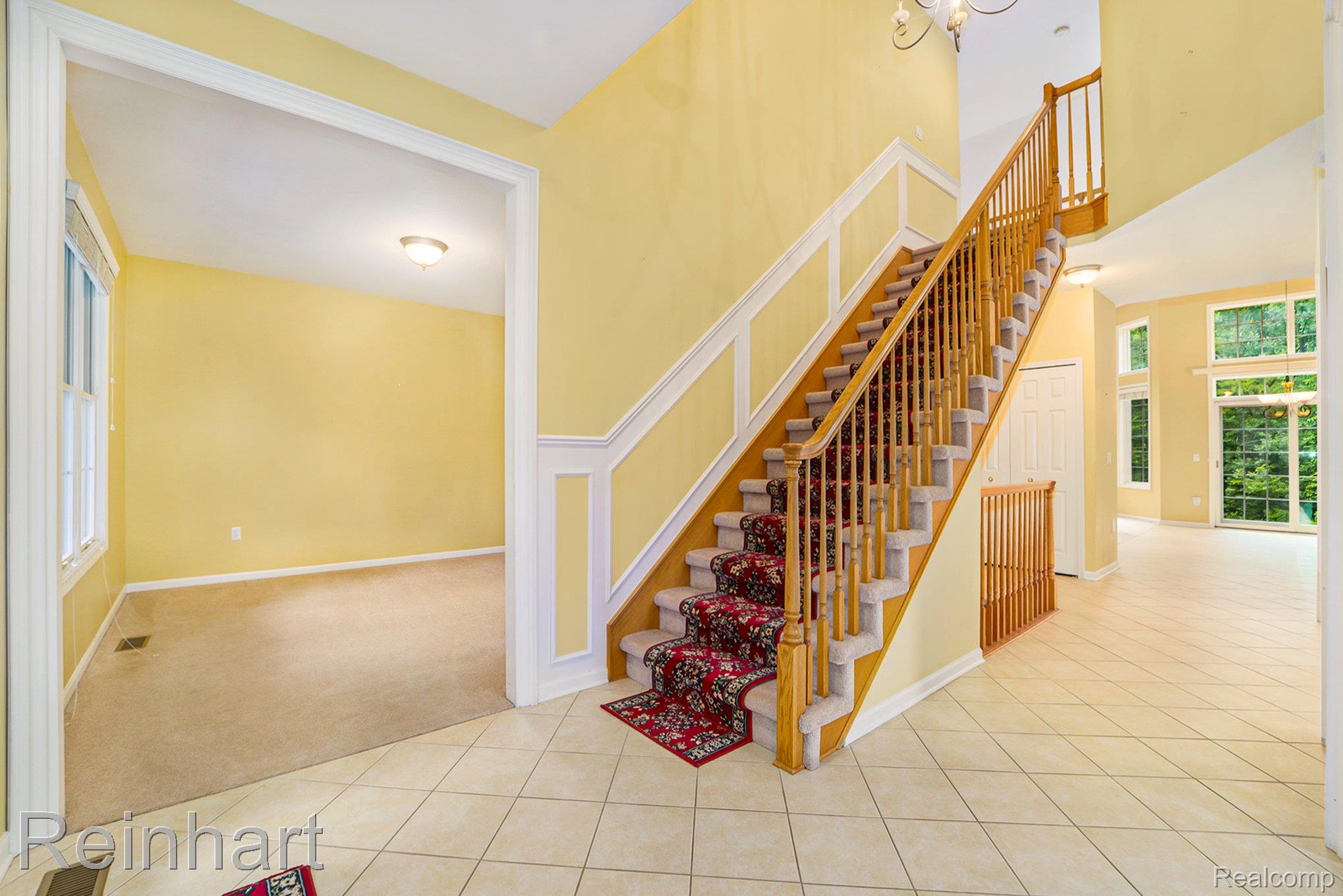 2032 Cameo Court
