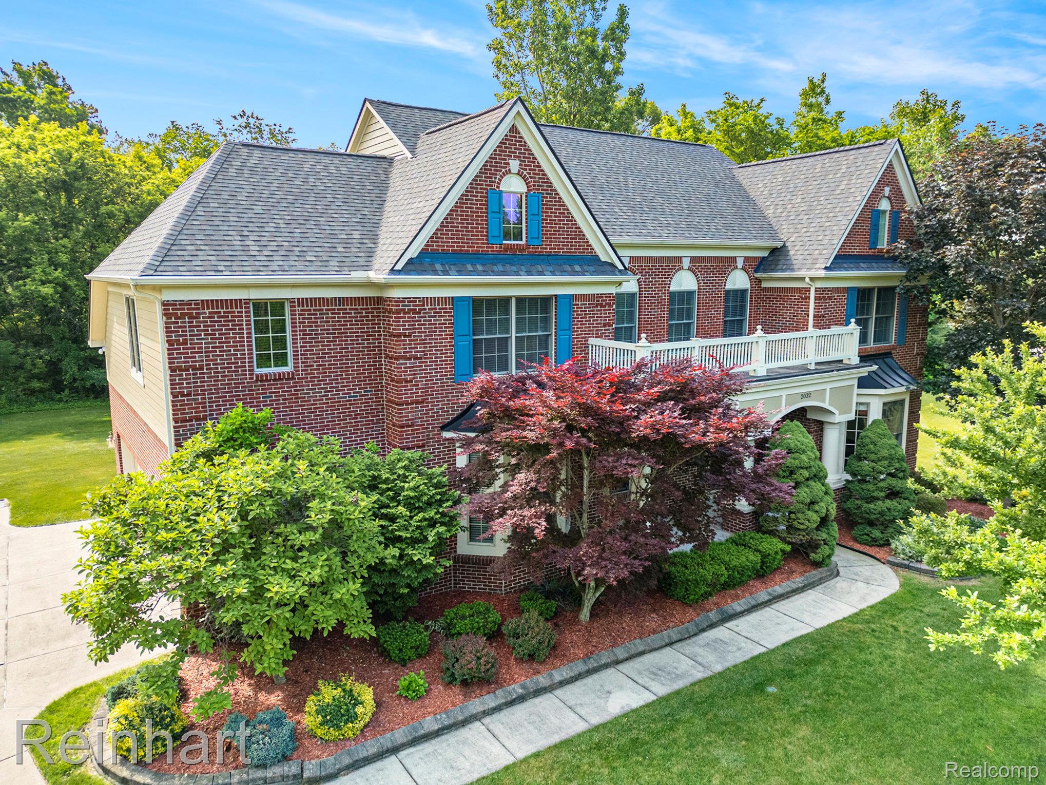 2032 Cameo Court