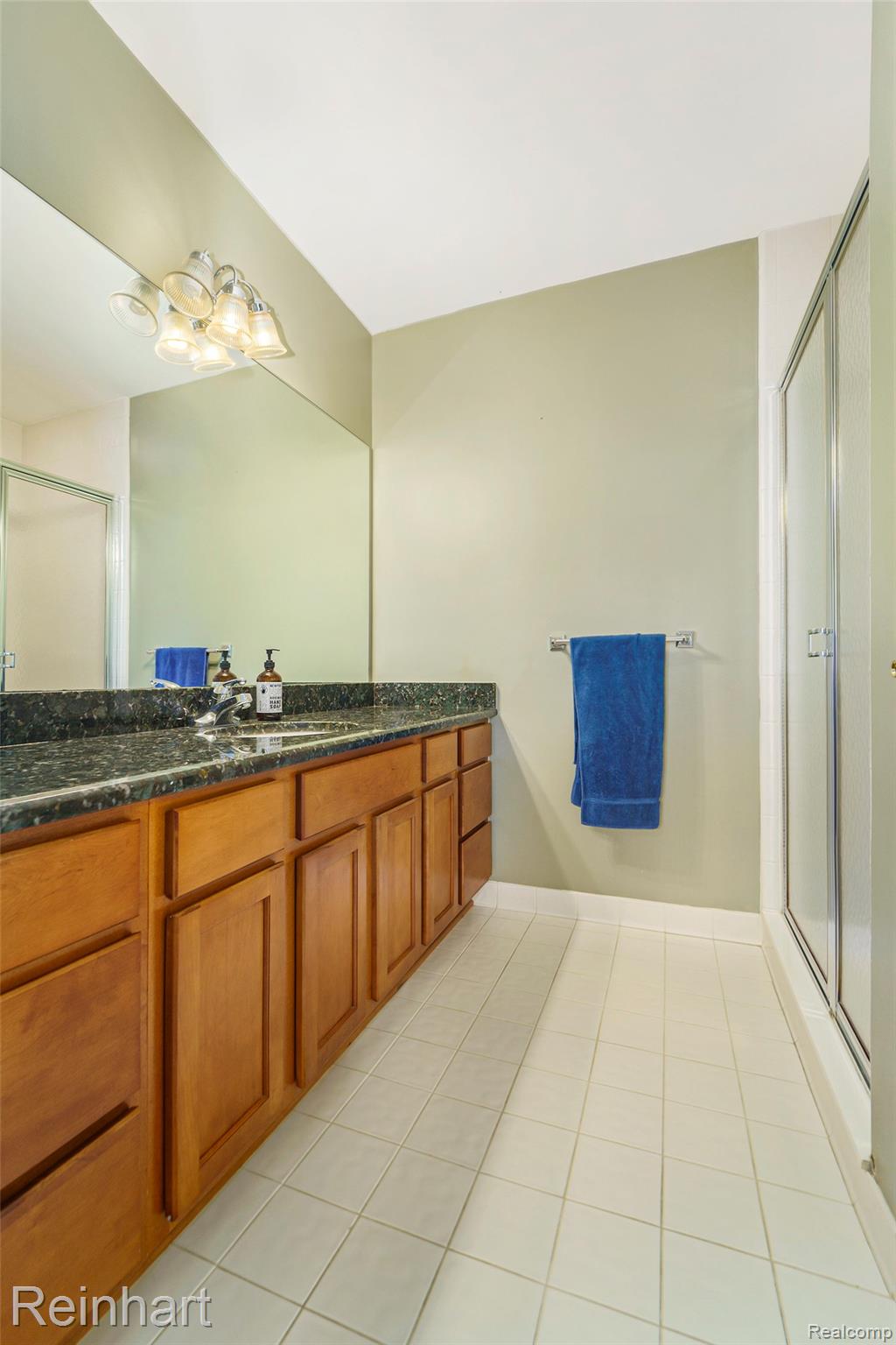 2032 Cameo Court