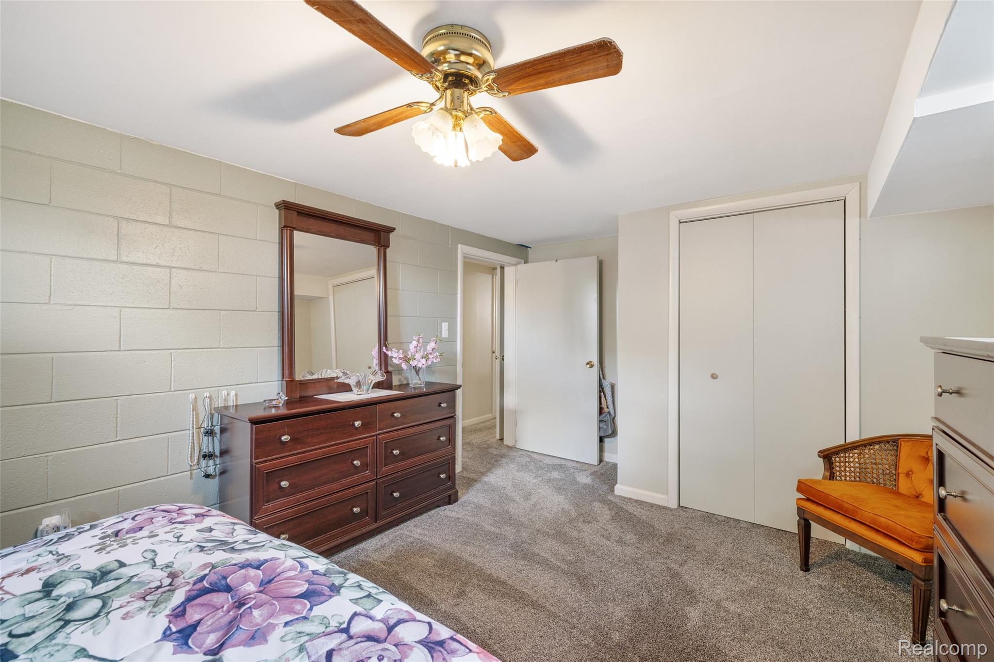 2151 Arlington Road