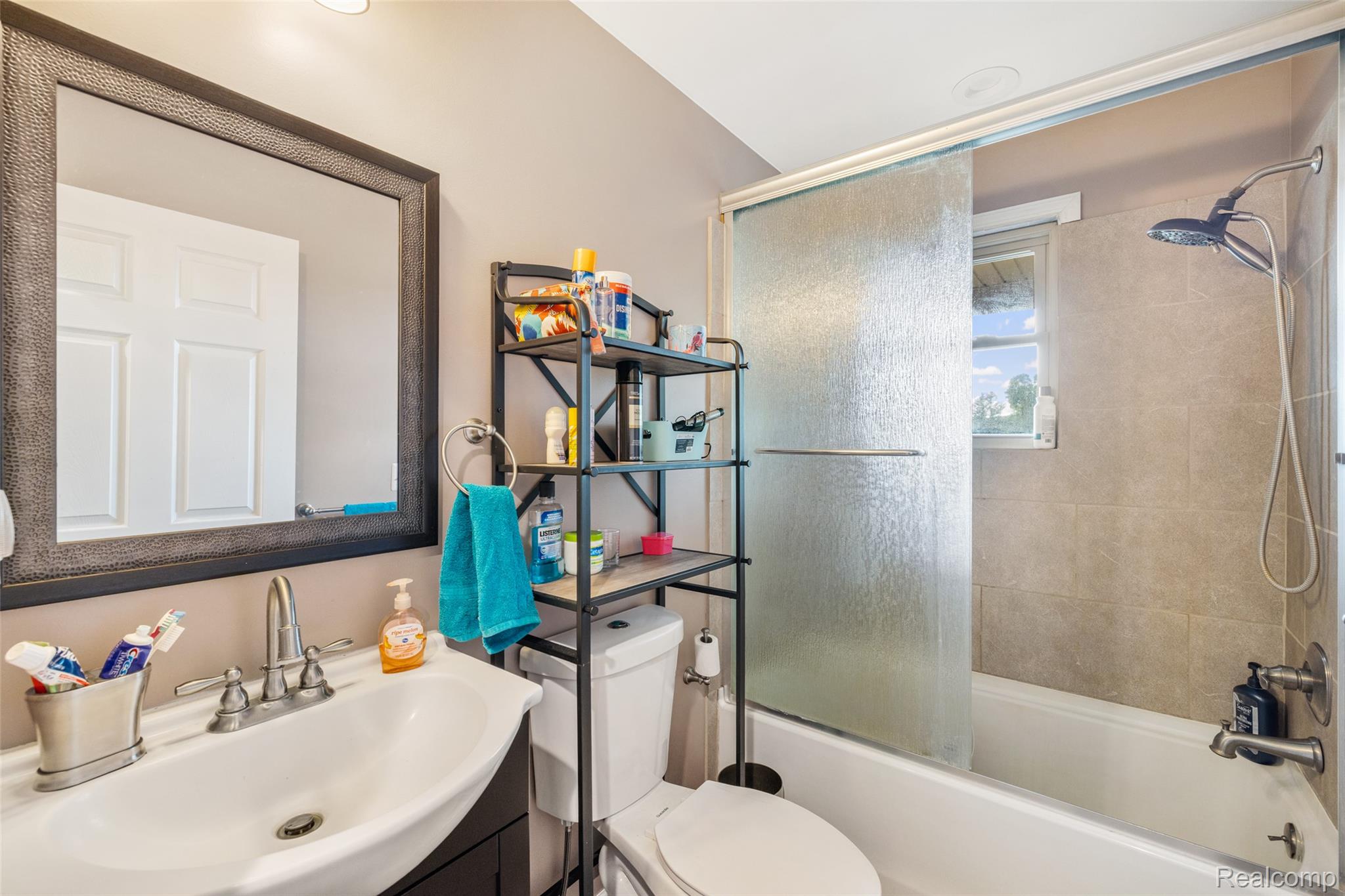 2151 Arlington Road