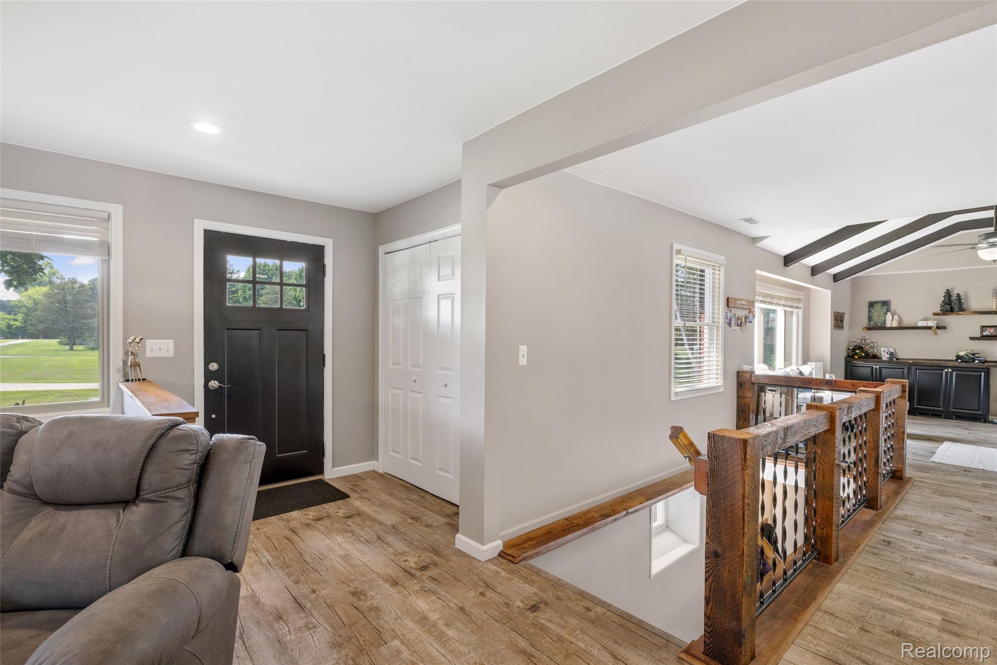 2151 Arlington Road