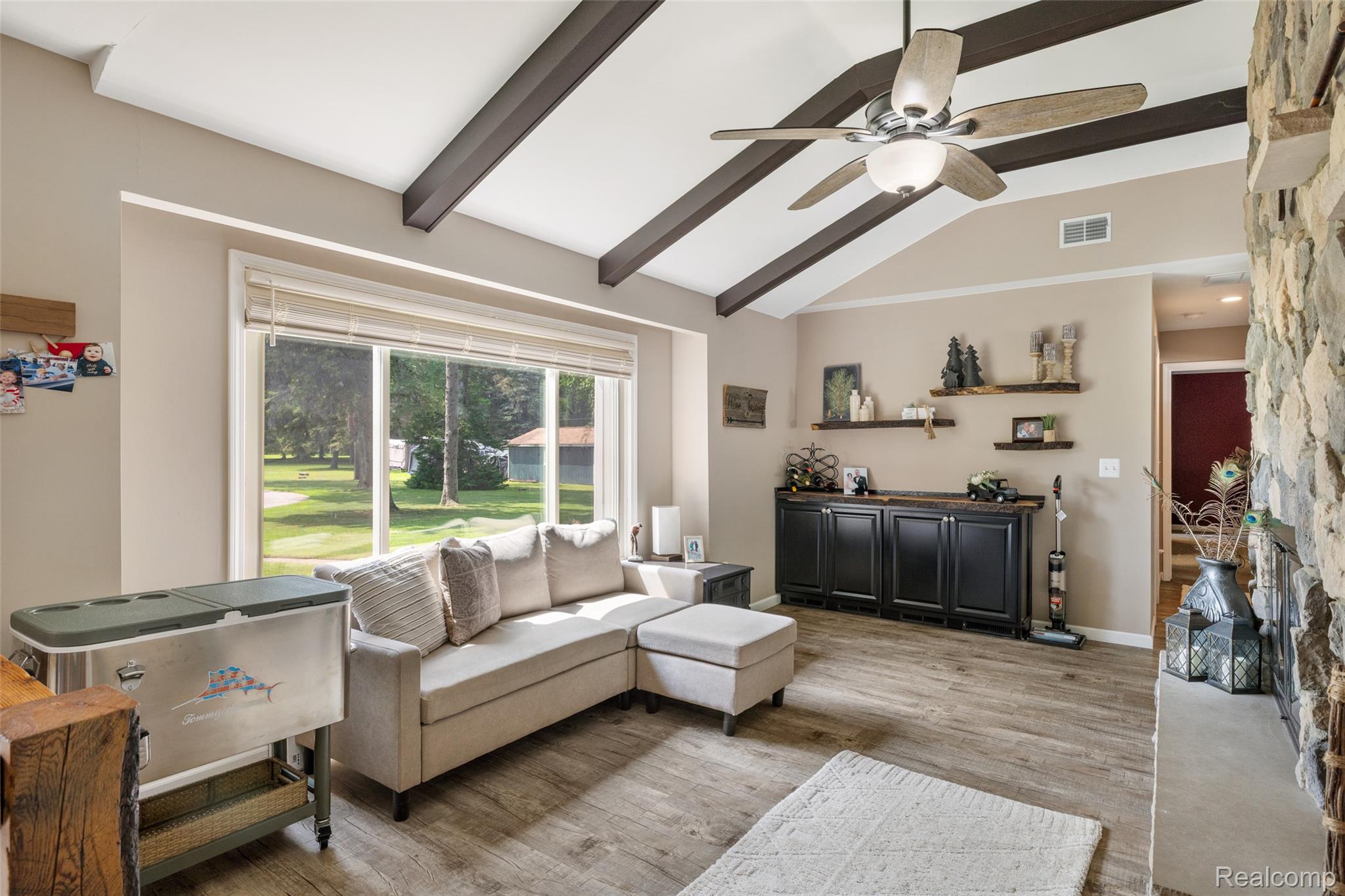 2151 Arlington Road