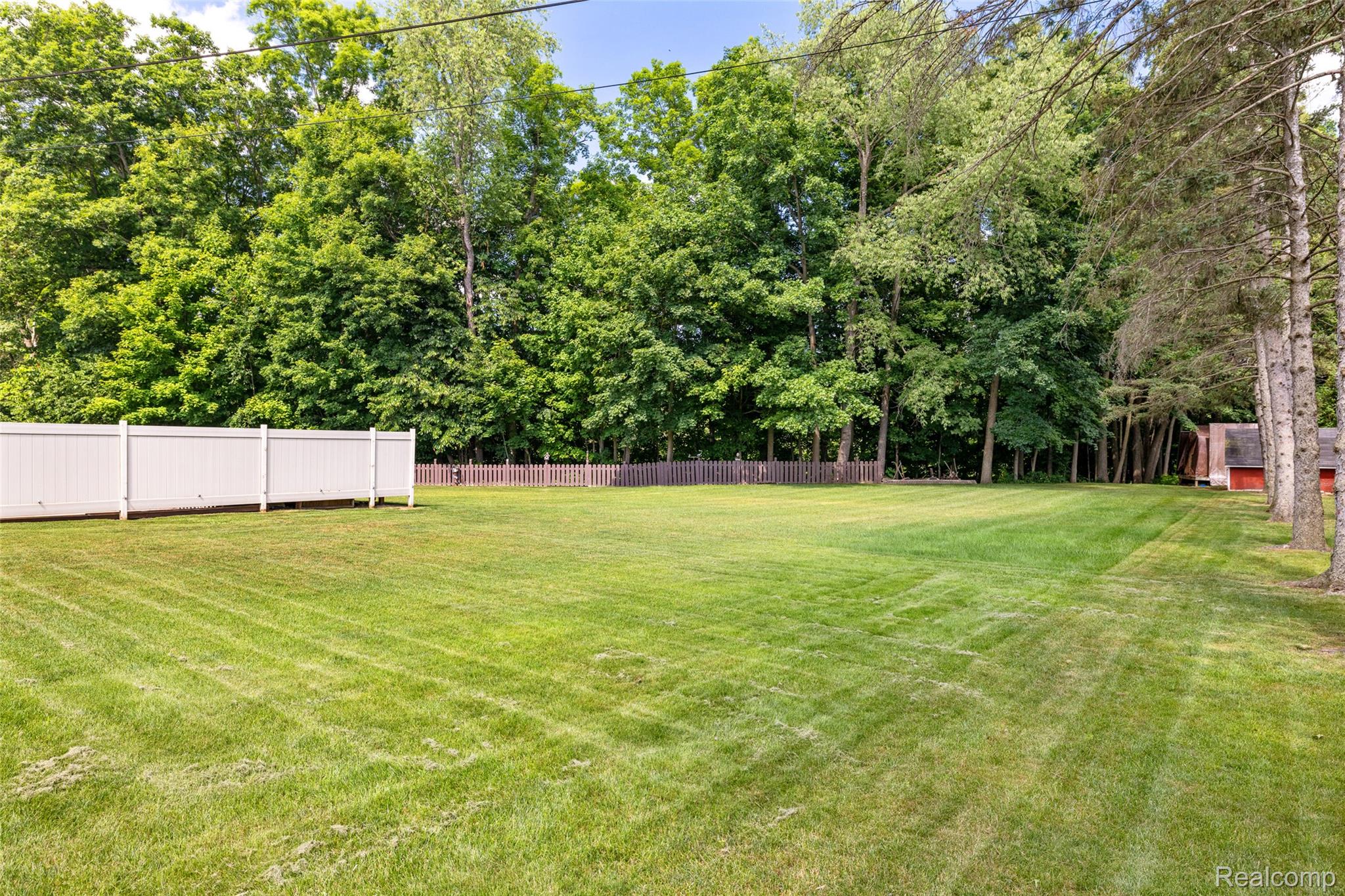 2151 Arlington Road
