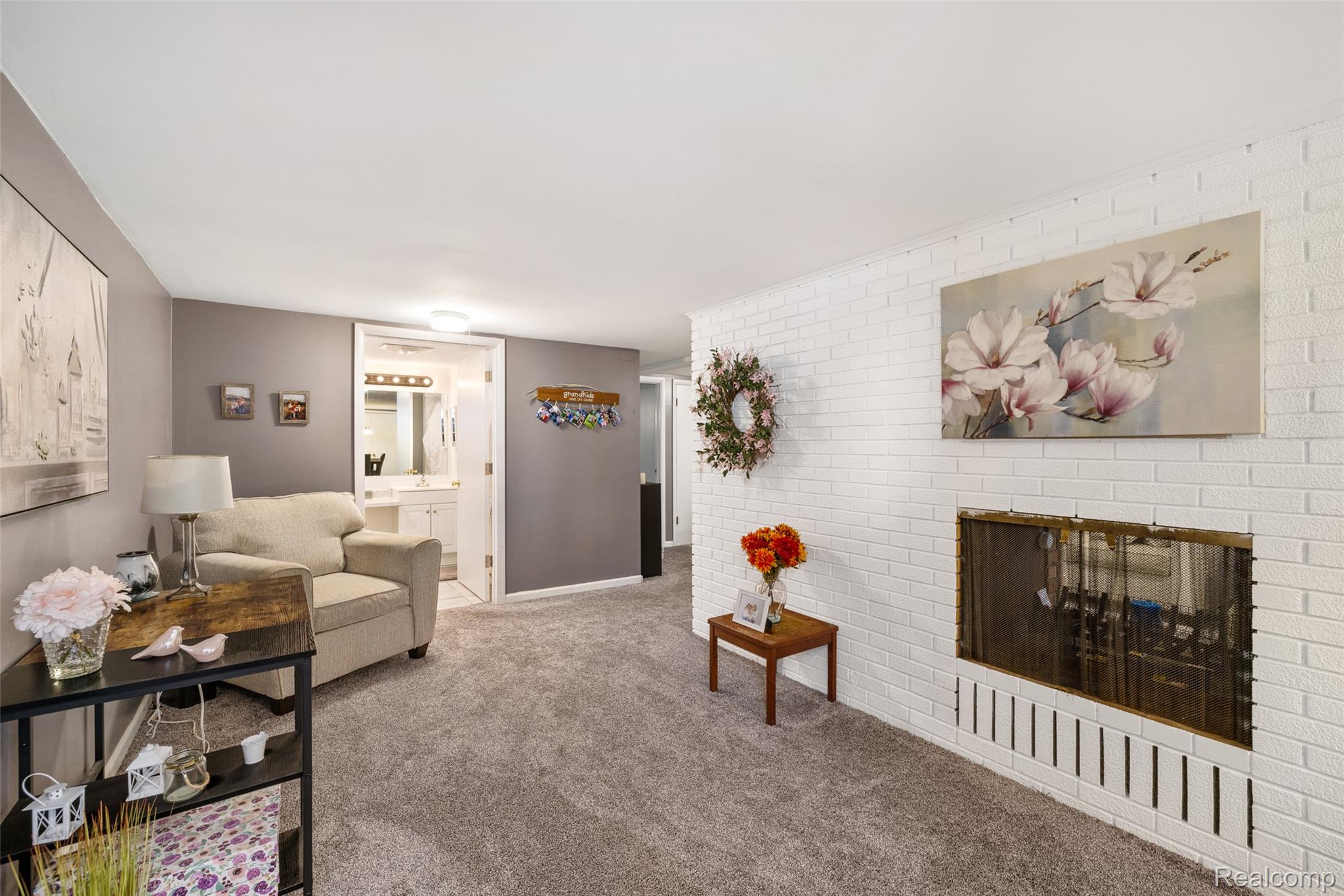 2151 Arlington Road