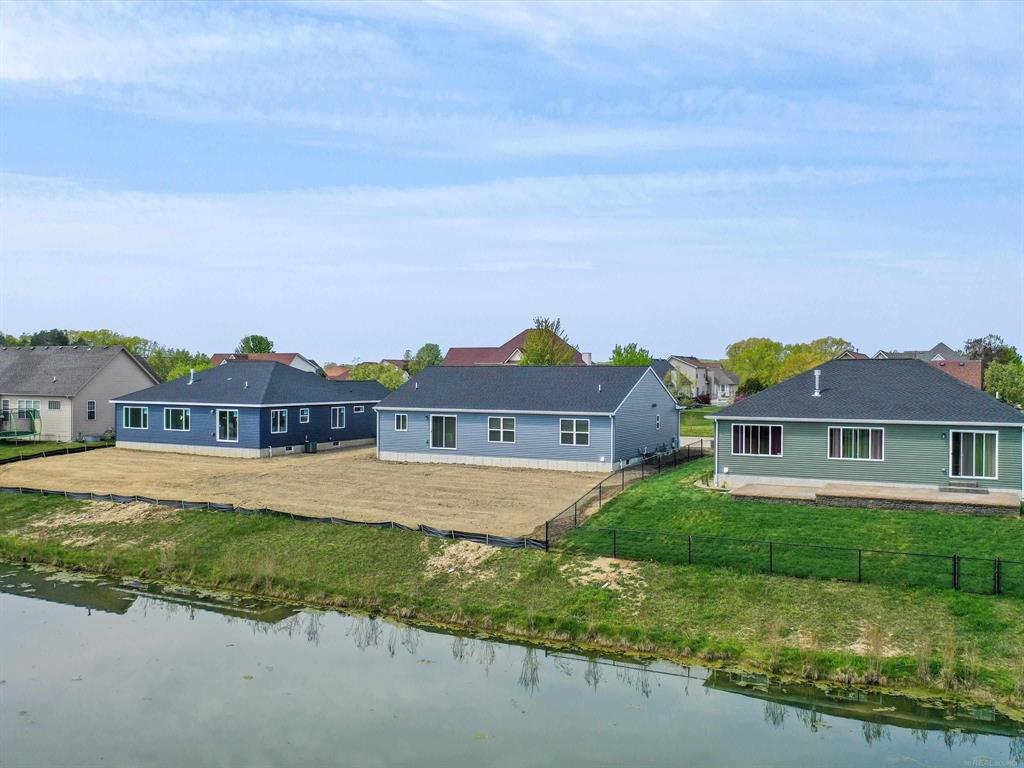 70692 Sunny Brook