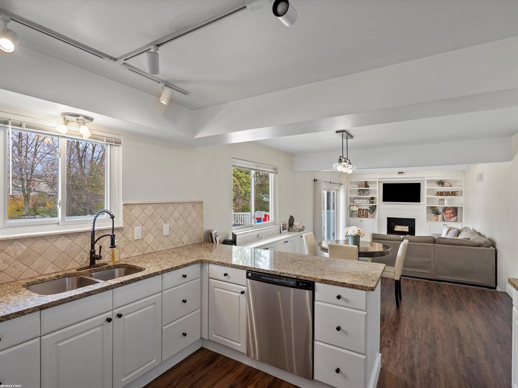 2054 Belle Vernon