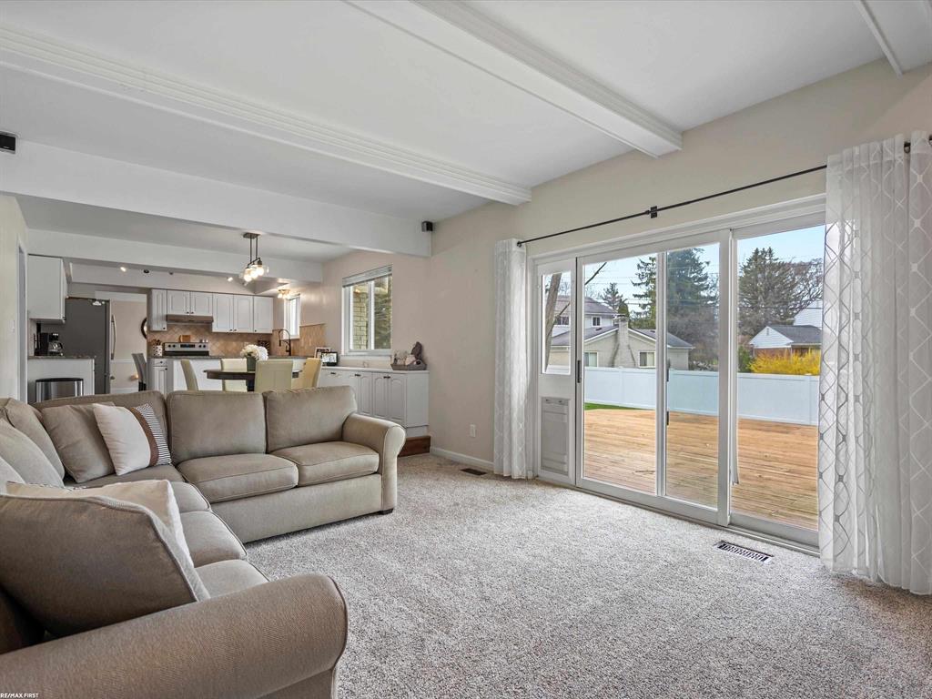 2054 Belle Vernon