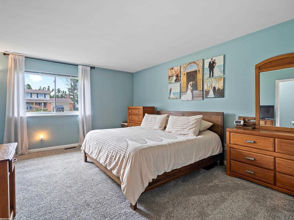 2054 Belle Vernon