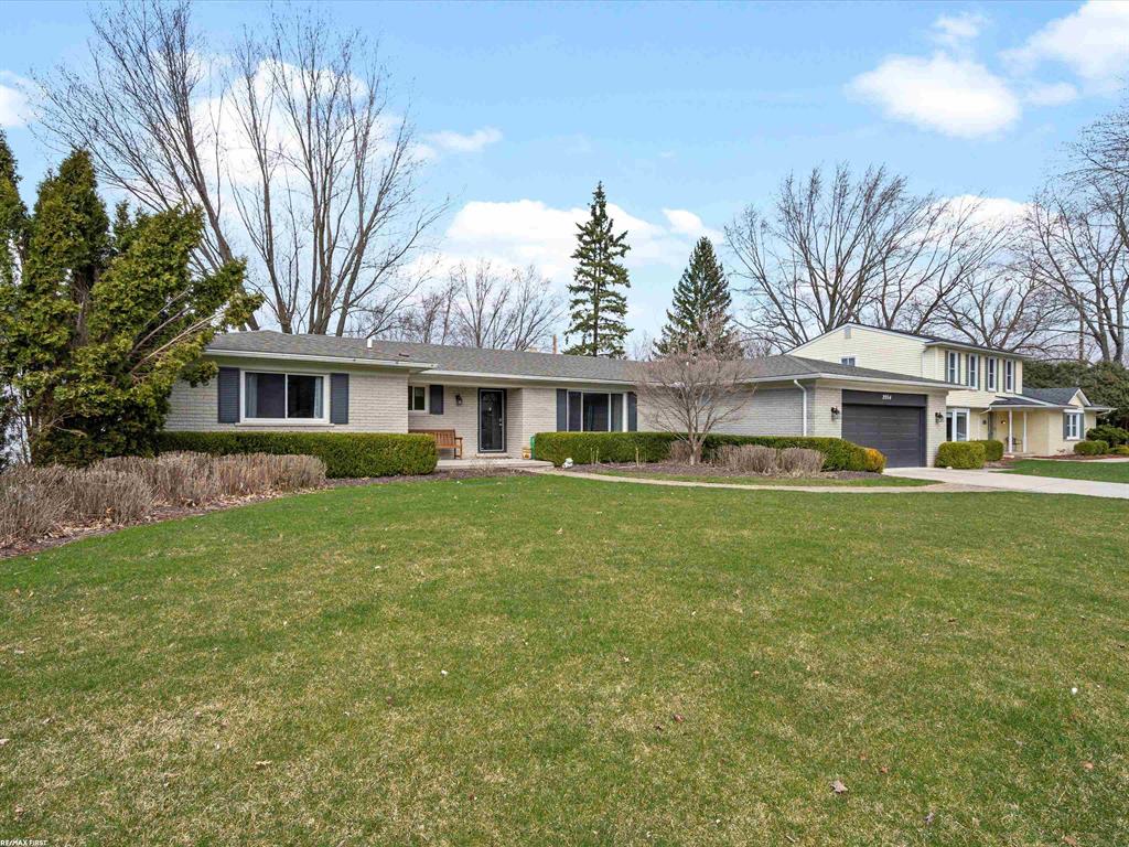 2054 Belle Vernon
