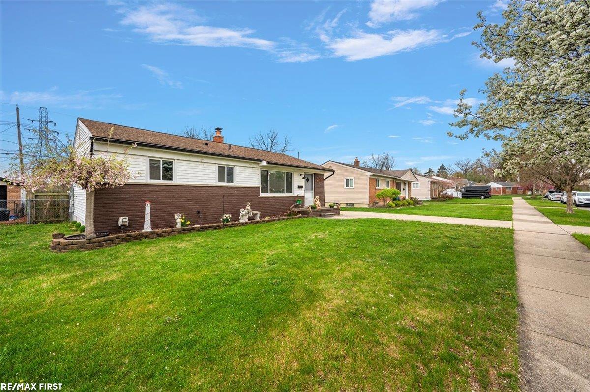 4700 Berwyn Drive