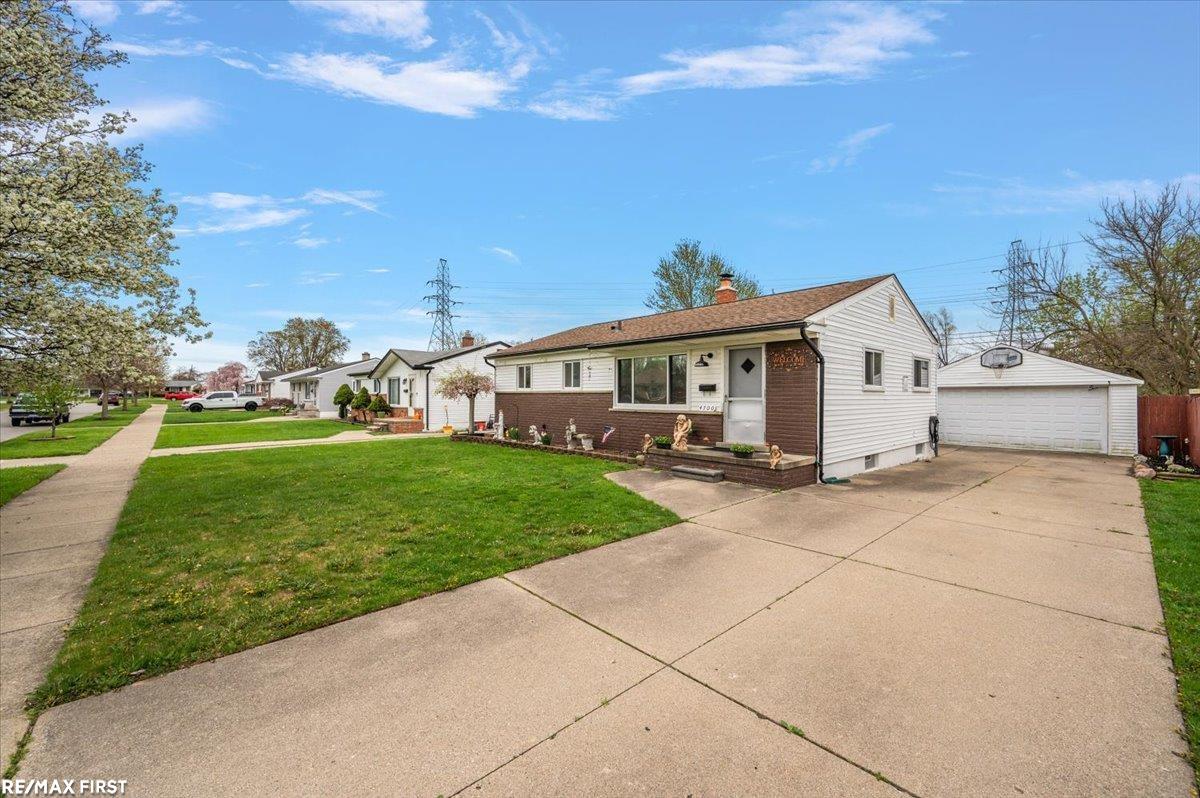 4700 Berwyn Drive