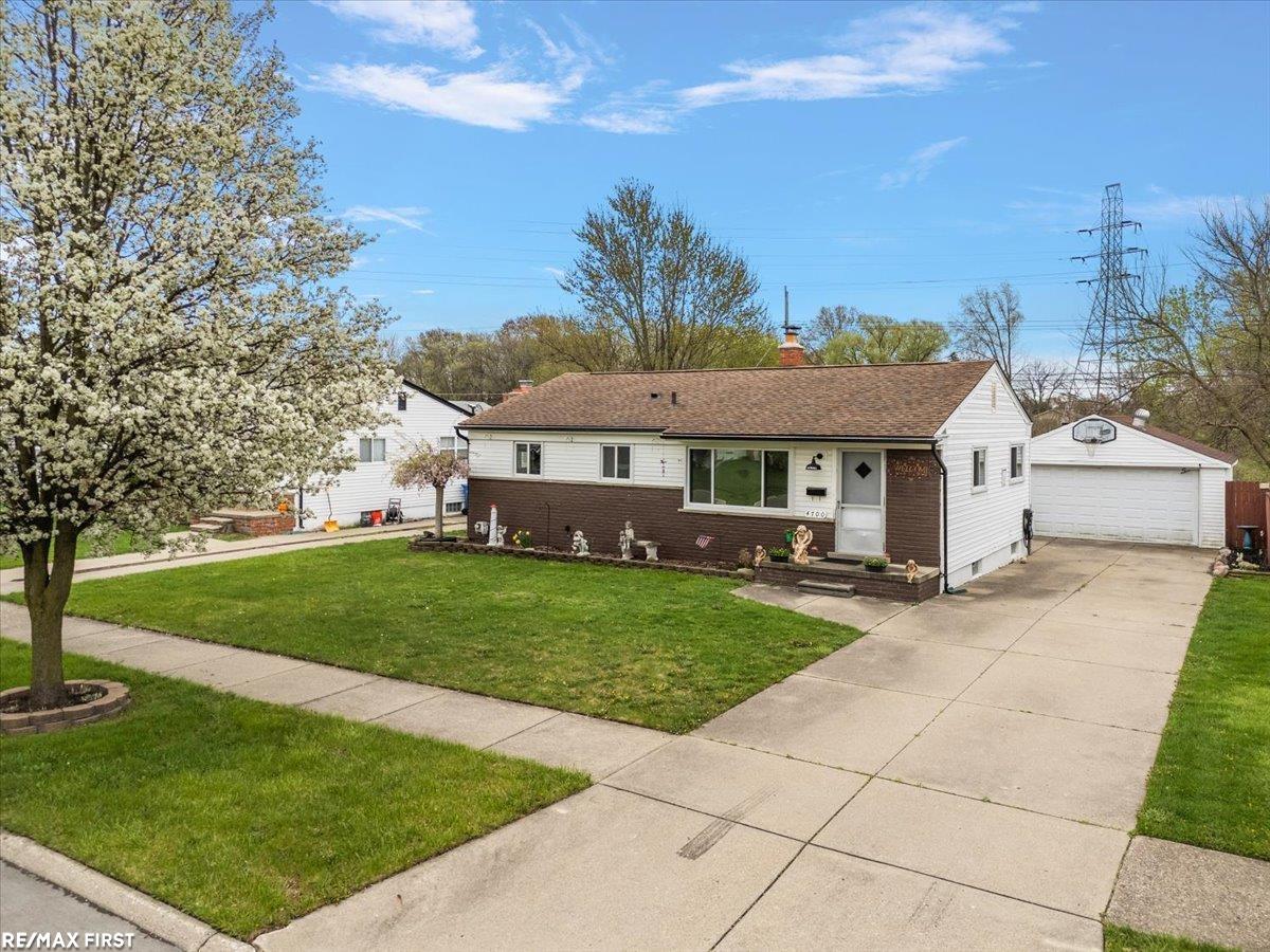 4700 Berwyn Drive