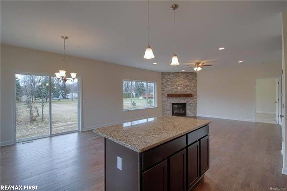 70618 Sunny Brook Lane