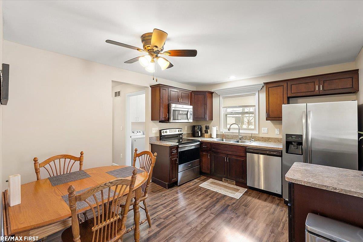 49939 Fairchild Road