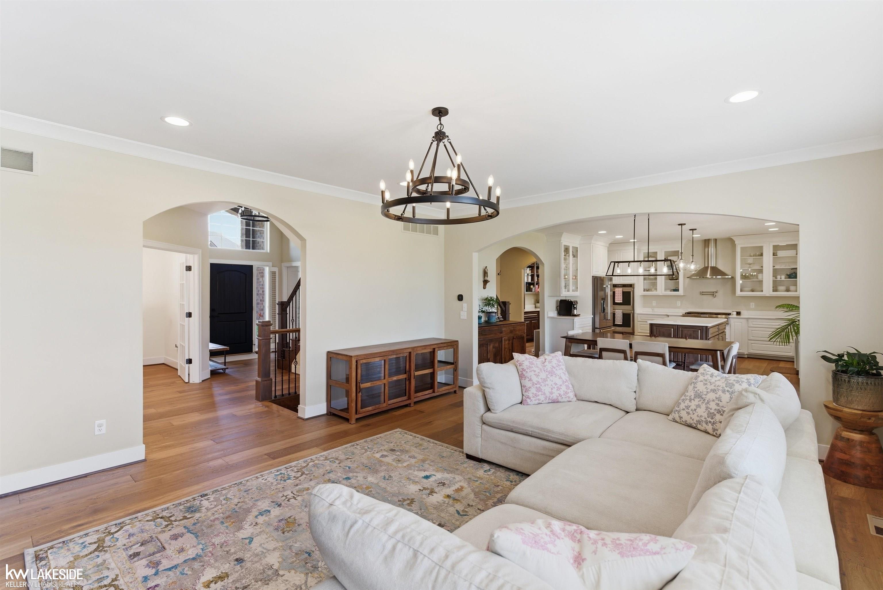17206 Crittenden DR