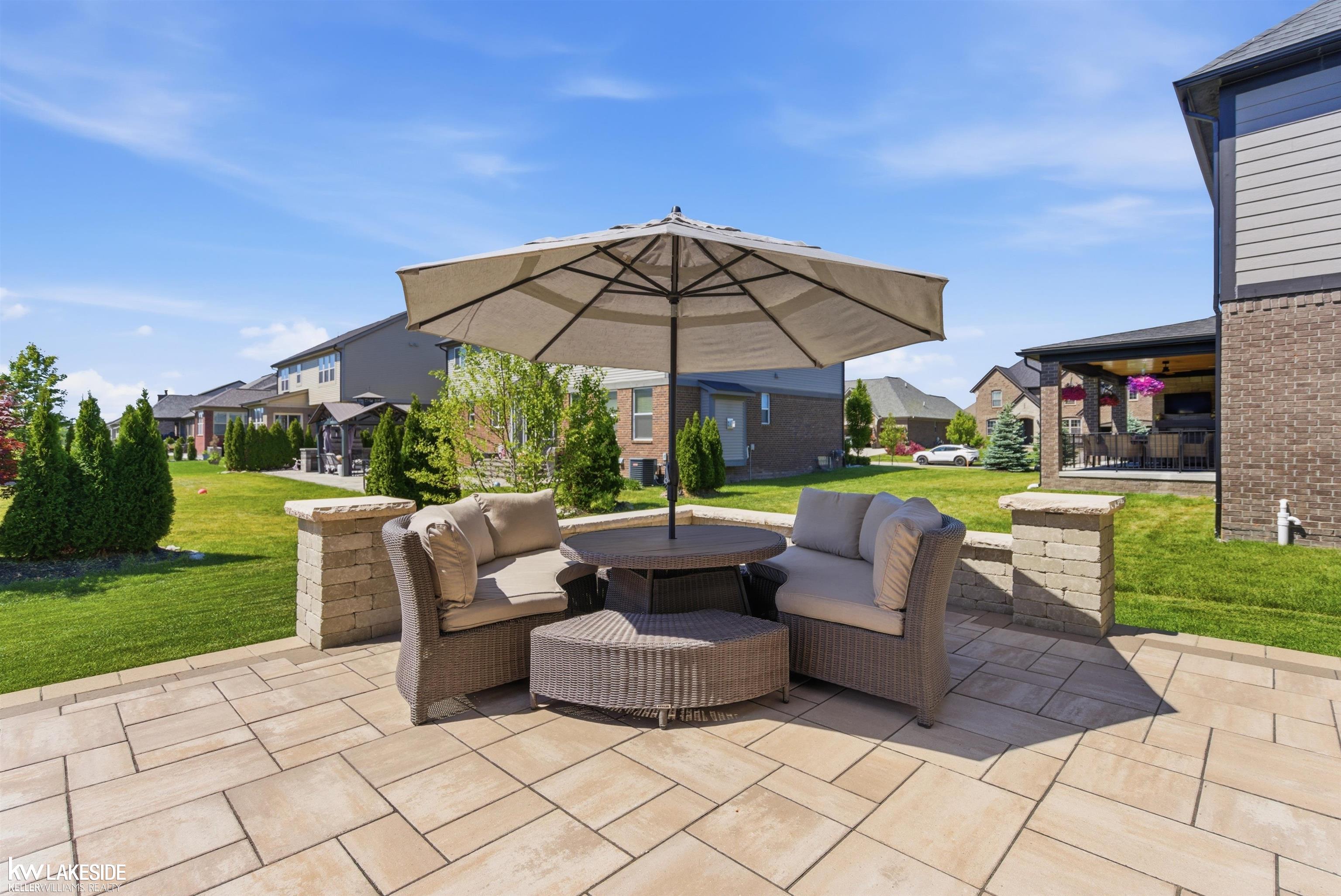 17206 Crittenden DR