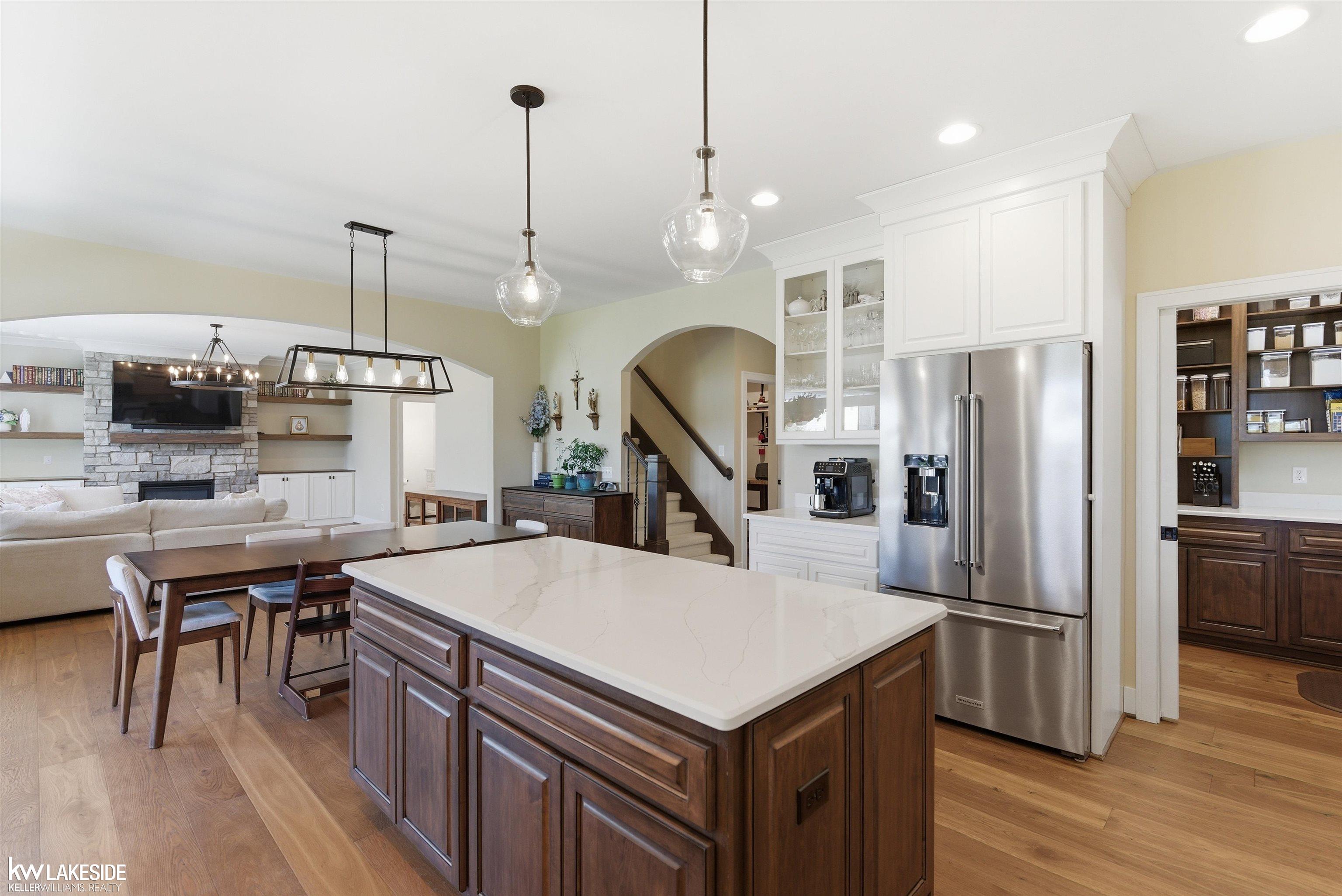 17206 Crittenden DR
