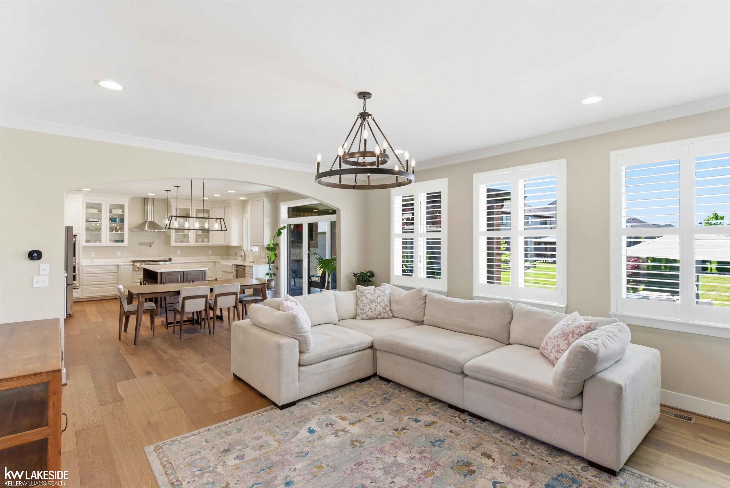17206 Crittenden DR