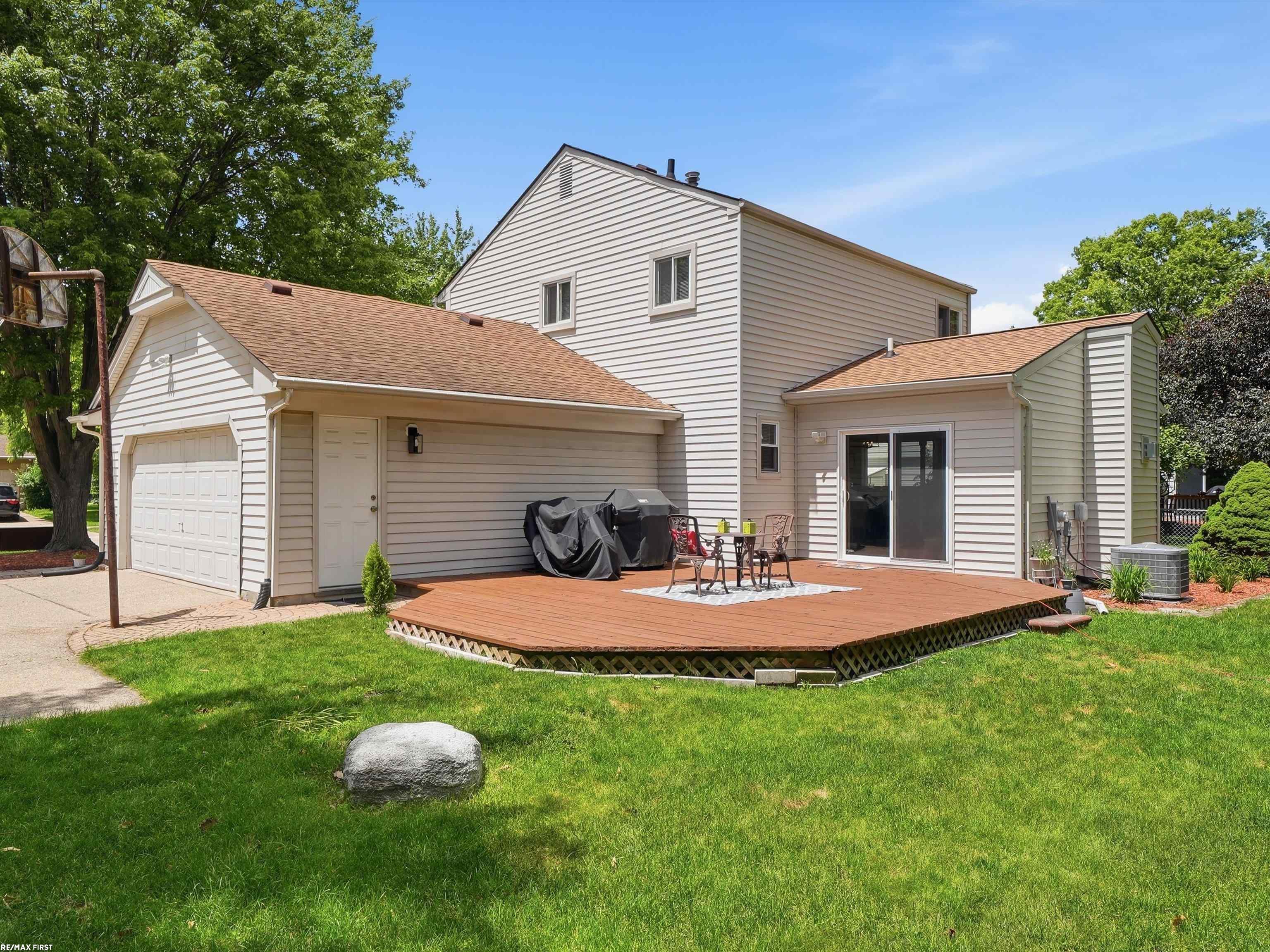 3830 Bristol Drive