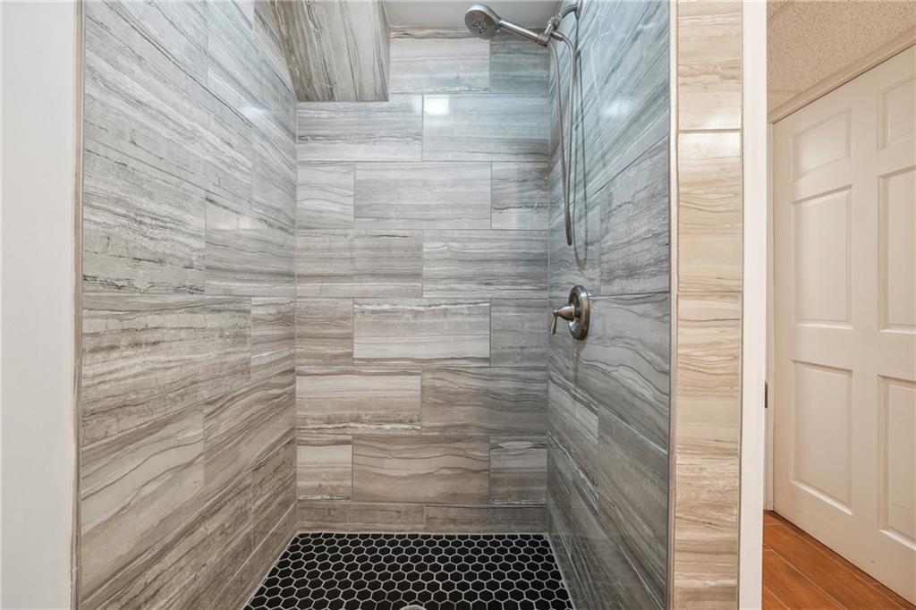 3483 GLENSFORD Drive