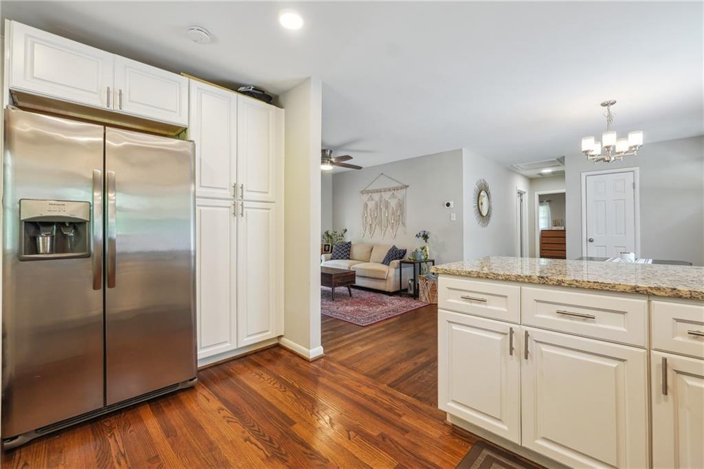 3483 GLENSFORD Drive