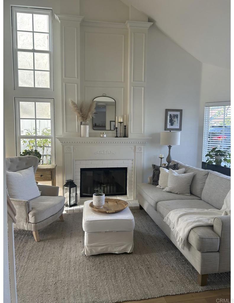 1438 Crestview Drive