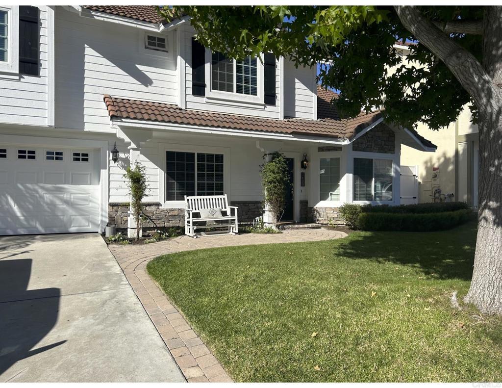 1438 Crestview Drive