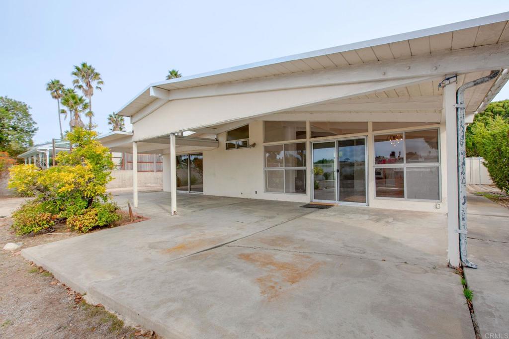 5580 Soledad Mountain Road