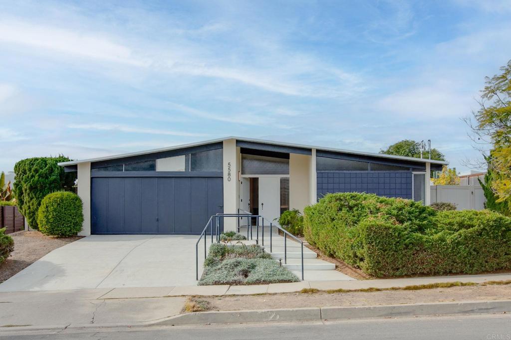 5580 Soledad Mountain Road