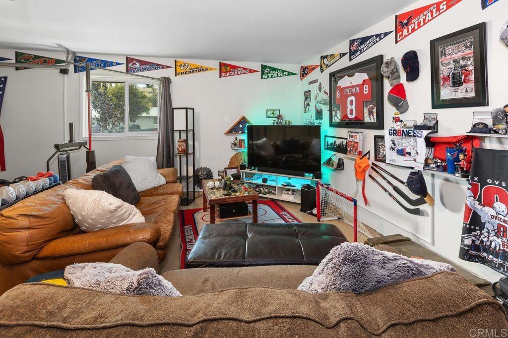 833 Halecrest Drive
