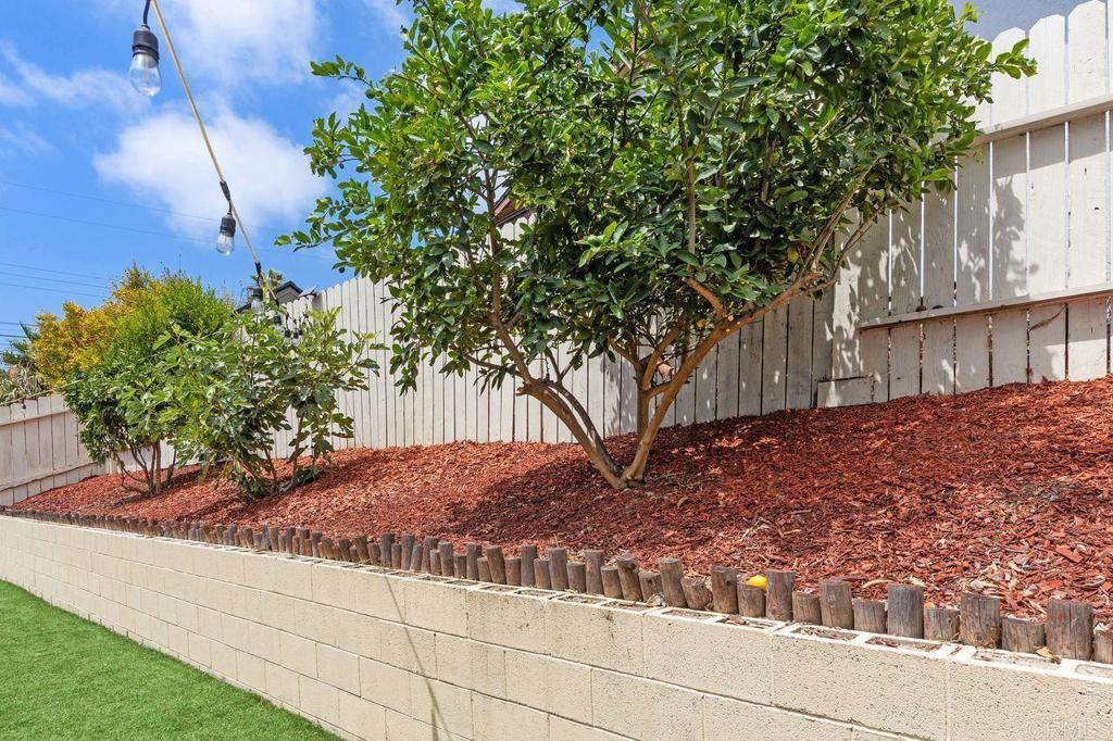 833 Halecrest Drive