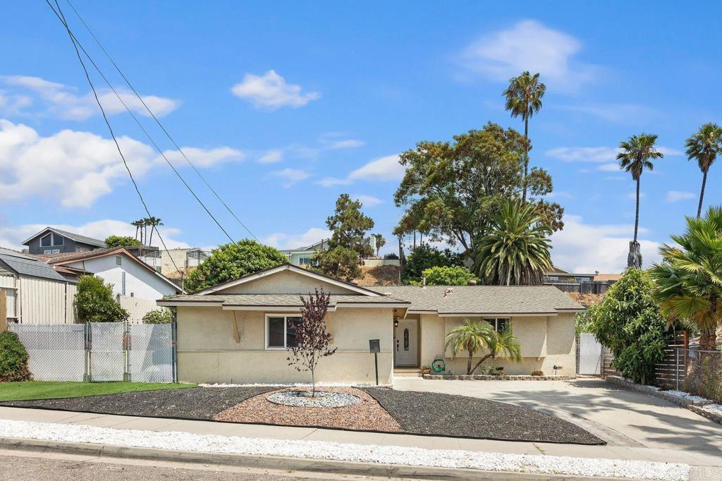 833 Halecrest Drive