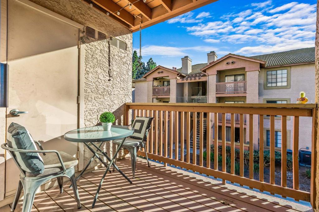 12067 Alta Carmel Court 76