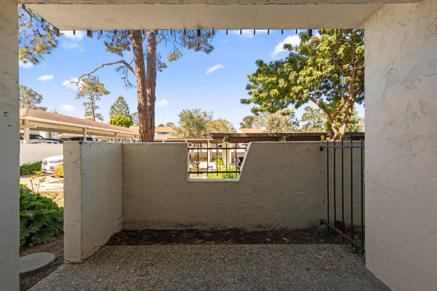 500 Glenwood CIR 2110