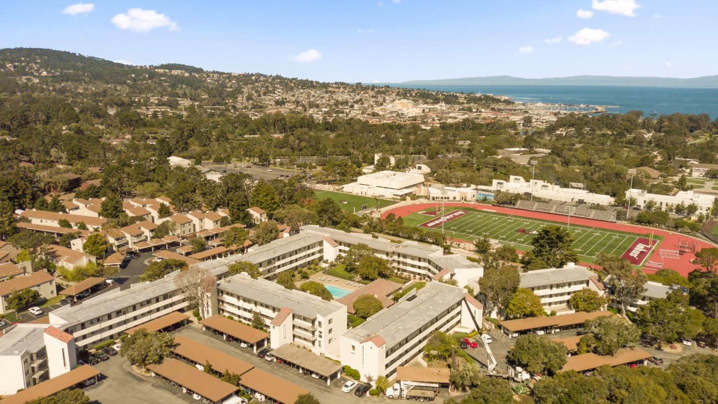 500 Glenwood CIR 2110