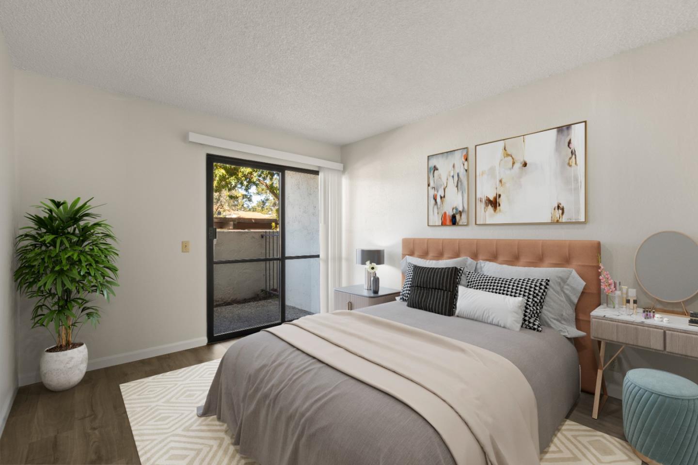 500 Glenwood CIR 2110